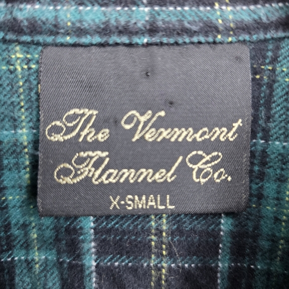 The Vermont Flannel Co. Women's Classic Flannel Shirt – Size XS – Green / Black - Picture 5 of 6